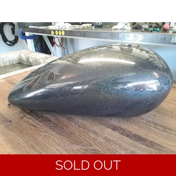 1987-04 Suzuki VS1400 Intruder Fuel Tank